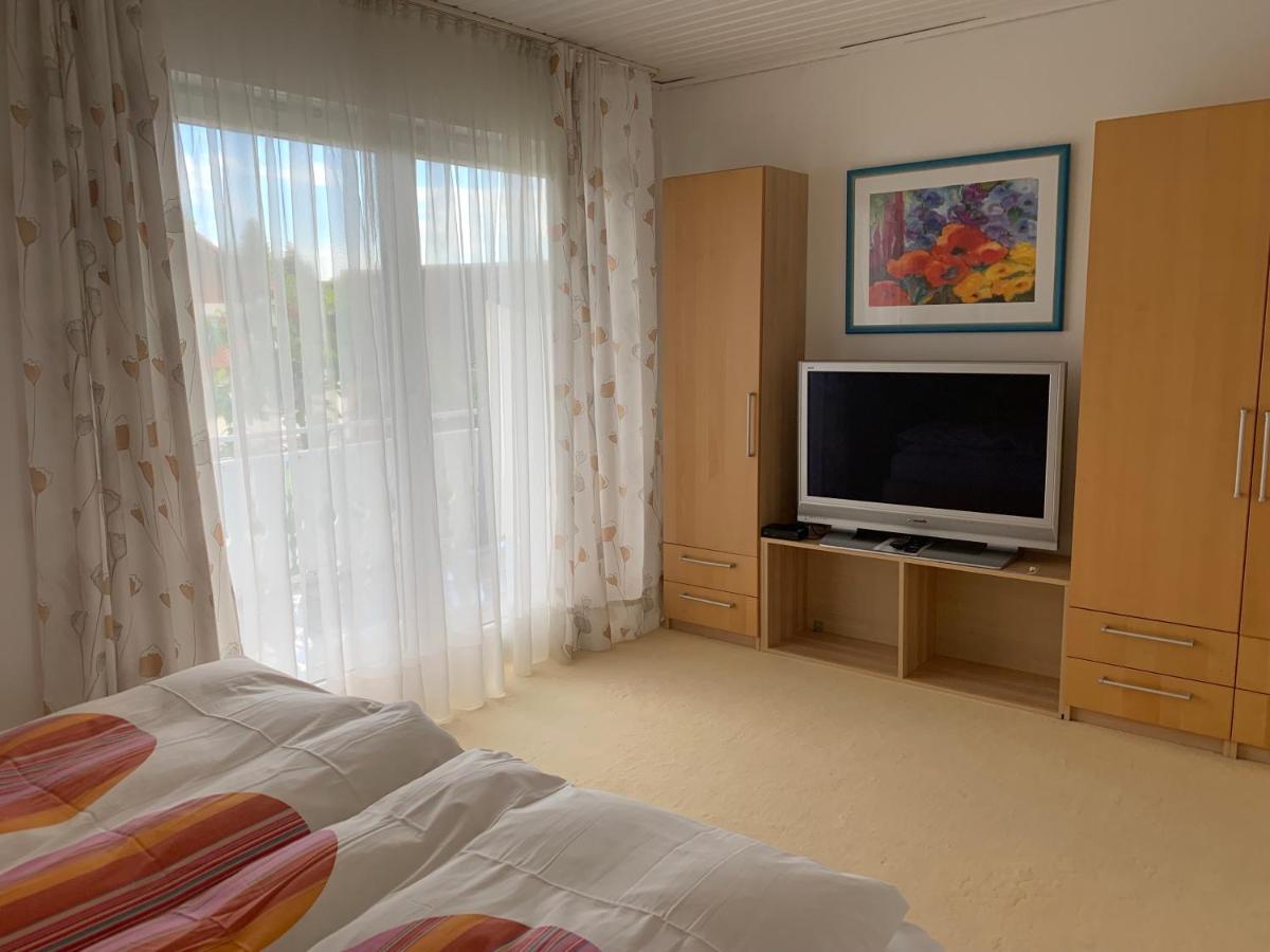 Schoene Zimmer Im Zentrum Leben Offenburg Dış mekan fotoğraf